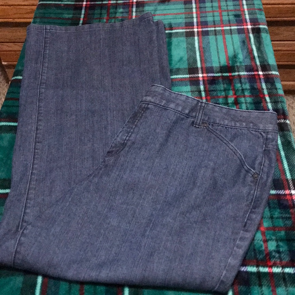 Lane Bryant Flare Tighter Tummy Tech Jeans Size 22